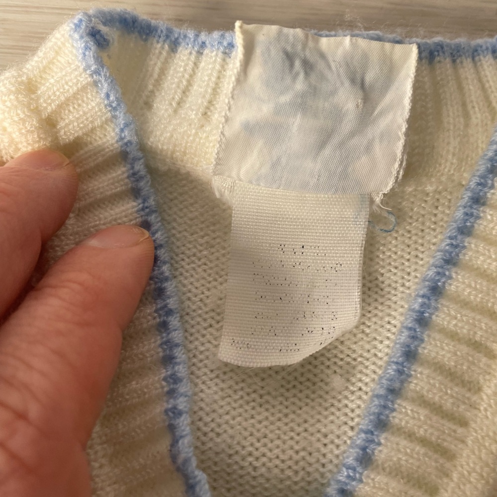 VNTG Nann-Knits Off White&Blue Dogs 9-12months Cardigan Sweater Acrylic Unisex - Picture 11 of 11